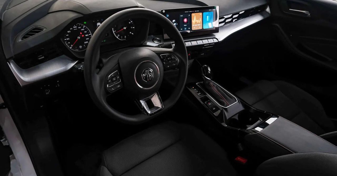 So sánh chi tiết MG5 STD và MG5 LUX 7 Màn hình ODO MG5 STD